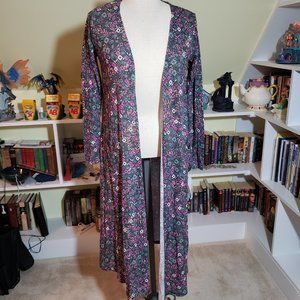 Lularoe Gray Blue Pink Patterned Sarah XS NWT